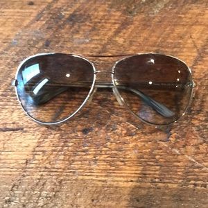 Tom Ford gold aviators